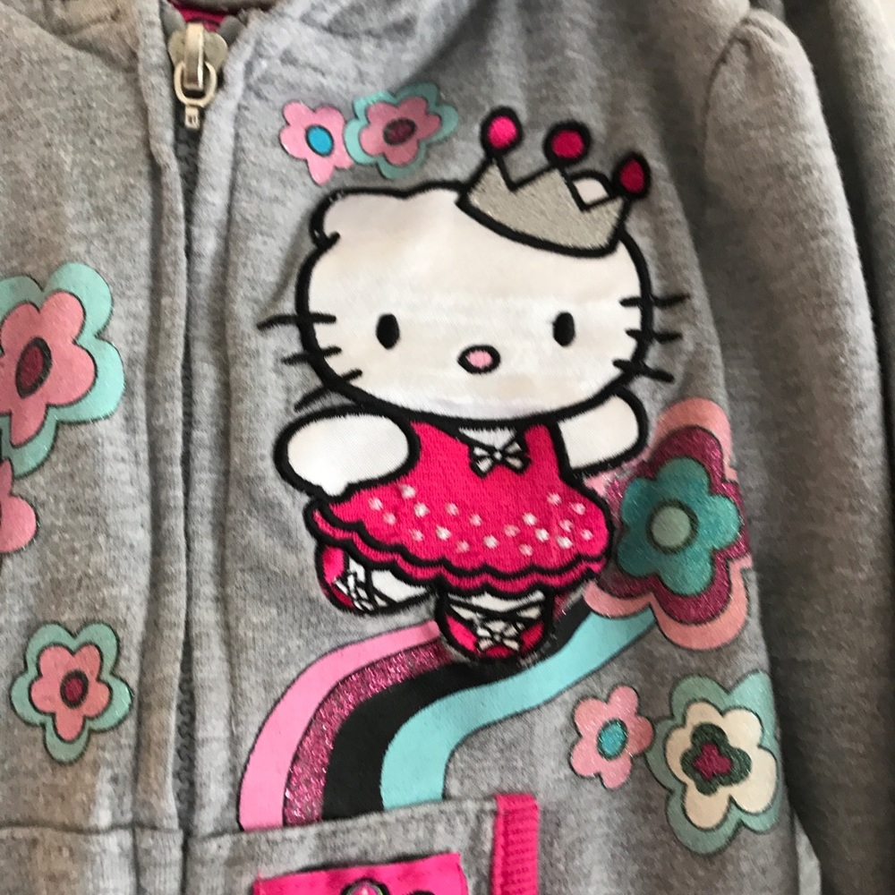 Hello kitty jacket - Picture 2 of 5